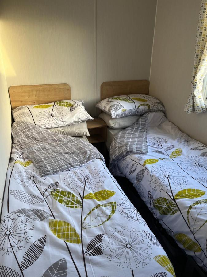 Lorraine'S Caravan Holiday Villa Morecambe Ngoại thất bức ảnh